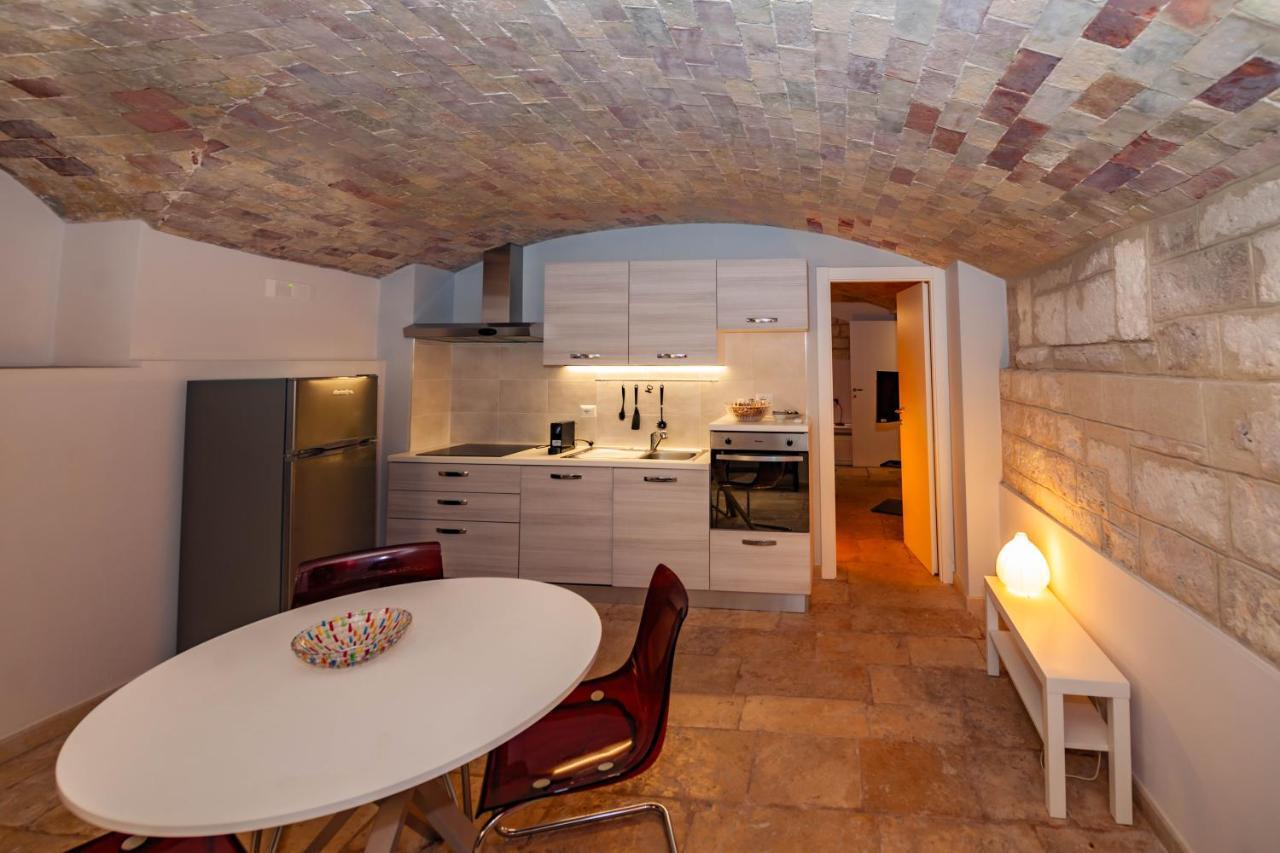Stone House Apartment Bari Exterior photo